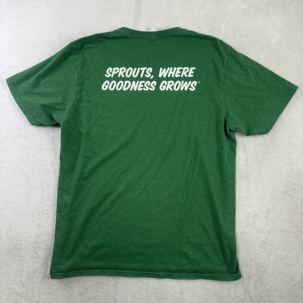 Sprout's Farmers Market Green Short Sleeve Graphic Shirt Men's Large Goodness